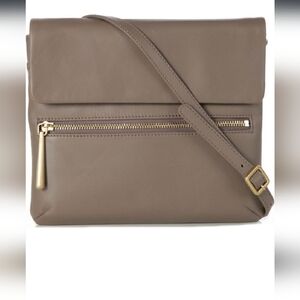 Hobo Woman's Lighten Up Crossbody